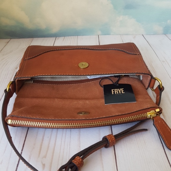 FRYE Fold Over Crossbody Cognac Leather NWT - Picture 6 of 8